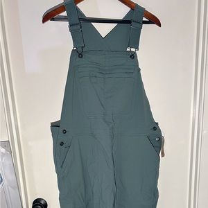 Duluth Heirloom Gardening Overalls